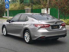 Toyota Camry 2.0G Luxury Edition - фото 10