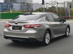 Toyota Camry 2.0G Luxury Edition - фото 11