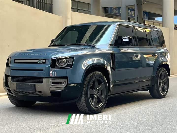 Land Rover Defender 110 P400 X-DYNAMIC HSE
