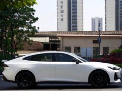 Changan UNI-V 2023 1.5T premium - фото 4