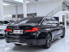 BMW 5 Series 530Li leading M sports package - фото 13