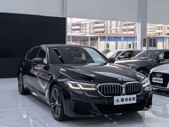 BMW 5 Series 530Li leading M sports package - фото 3