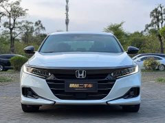 Honda Accord 260TURBO Magic Night Premium Edition - фото 2