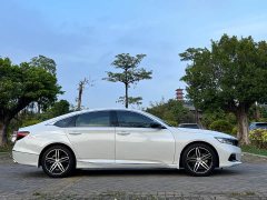 Honda Accord 260TURBO Magic Night Premium Edition - фото 4