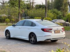 Honda Accord 260TURBO Magic Night Premium Edition - фото 7