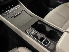 Lynk & Co Adventurer 2.0T two-wheel drive exclusive edition - фото 19