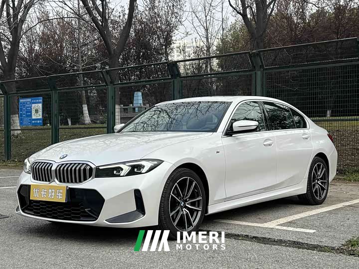 BMW 3 Series 320Li M Sports Package - автомобиль из Китая