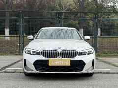 BMW 3 Series 320Li M Sports Package - фото 3