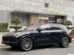 Porsche Cayenne 3.0T - фото 1