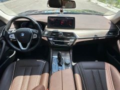 BMW 5 530Li Version Luxury - фото 6
