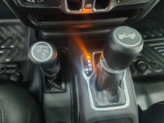 Mercedes-Benz Wrangler 2.0T Highlander Four-Door Edition - фото 11
