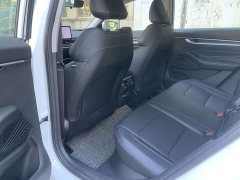 Geely Emgrand 2026 4 million commemorative 1.5L CVT transcendent type - фото 7