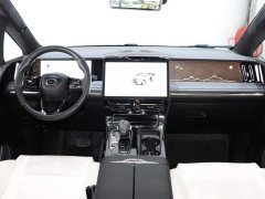 Trumpchi M8 Grandmaster Series Dual Engine Royal Edition - фото 13