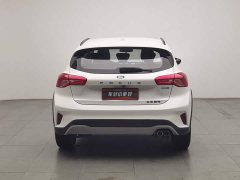Fox Focus Active EcoBoost 180 automatic trendy - фото 4