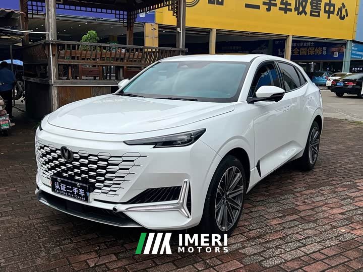 Changan UNI-K 2.0T AWD Premium - автомобиль из Китая