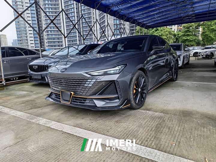 Changan UNI-V 1.5T Sport - автомобиль из Китая