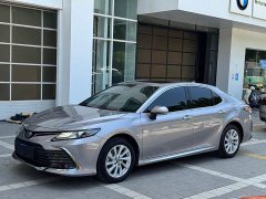 Toyota Camry 2.0G Deluxe Edition - фото 1
