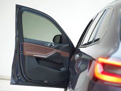 BMW X5 (imported) facelift xDrive30i M sports package - фото 10