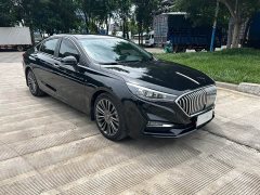 Hongqi H5 2022 Classic 1.8T Automatic Smart Connected Flag Collar Edition - фото 1