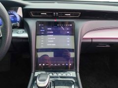 Hongqi H5 2.0T Automatic Intelligent Connected Flag Edition - фото 13