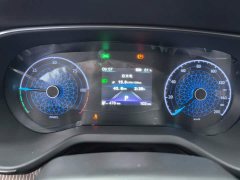 Hongqi E-QM5 610km PLUS - фото 14