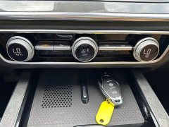 Hongqi HS5 2.0T four-wheel drive flag collar Pro version - фото 19