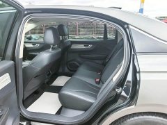 Hongqi E-QM5 620km PLUS - фото 12