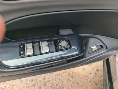 Hongqi EH7 640 four-wheel drive smart version - фото 12