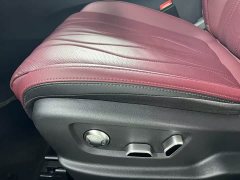 Hongqi H5 2.0T automatic smart connected flag version - фото 12
