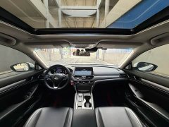 240Turbo PHEV 2.0L Edition - фото 9