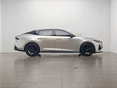 Changan UNI-V 1.5T Smart Pilot Edition - фото 11