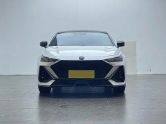 Changan UNI-V 1.5T premium - фото 2