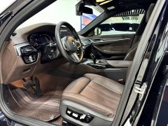 BMW 5 Series Facelift 530Li Exclusive M Sports Package - фото 9