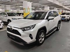 Toyota RAV4 2.0L CVT2WDPLUS Edition - фото 3