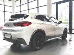 BMW X2 sDrive25i leading M sports package - фото 13