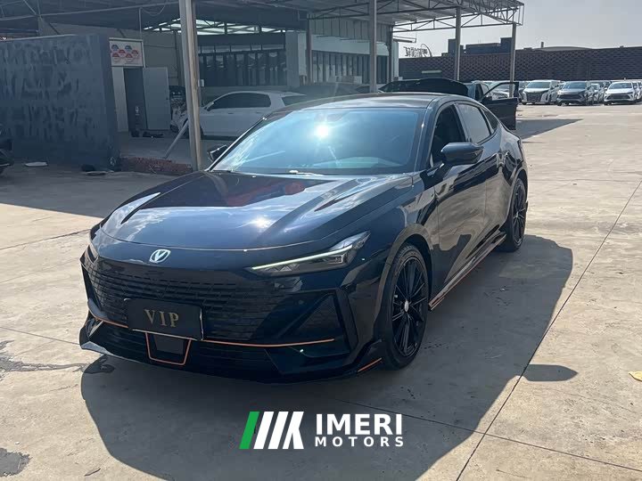 Changan UNI-V 1.5T sports version - автомобиль из Китая