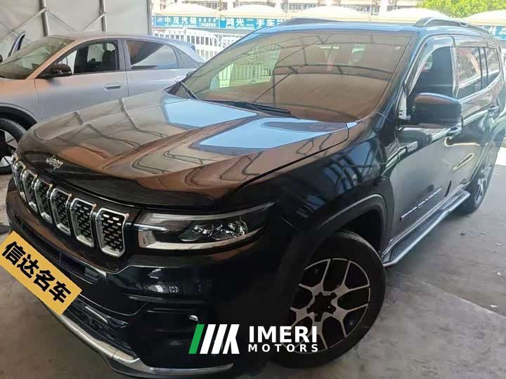 Grand Commander Commander 2.0T two-wheel drive luxury version - автомобиль из Китая
