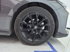 Changan UNI-V 1.5T premium - фото 6
