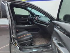 Changan UNI-V 1.5T premium - фото 8
