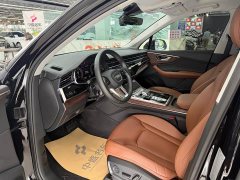 Audi Q7 55 TFSI quattro S line sports - фото 4