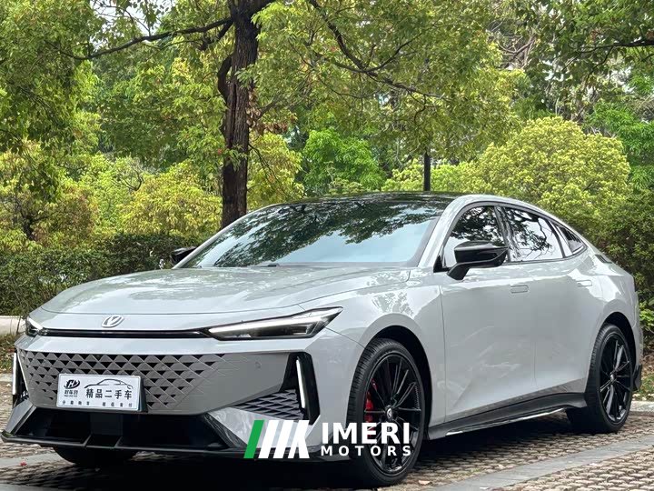 Changan UNI-V 2024 1.5T noble sports - автомобиль из Китая