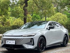 Changan UNI-V 2024 1.5T noble sports - фото 1