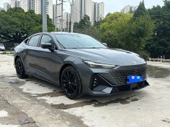 Changan UNI-V 1.5T premium - фото 2