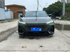 Changan UNI-V 1.5T premium - фото 3