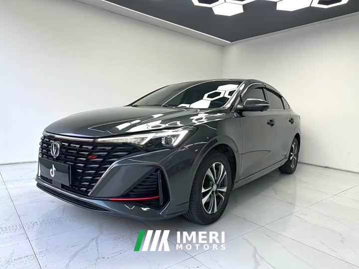 Changan EADO Enjoy Edition PLUS Blue Whale NE 1.4T GDI DCT Premium Edition - автомобиль из Китая