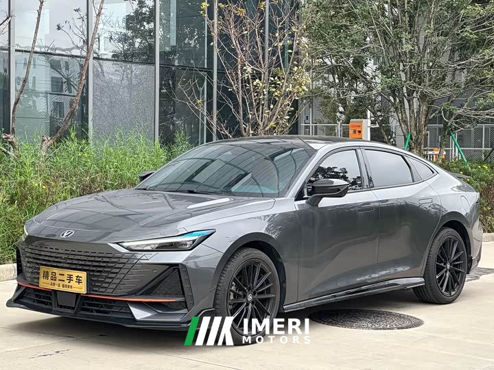 Changan UNI-V 1.5T sports version - автомобиль из Китая