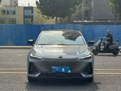 Changan UNI-V 1.5T premium - фото 2