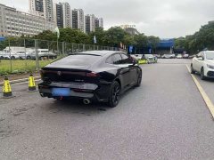 Changan UNI-V 1.5T premium - фото 4