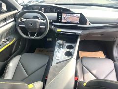 Changan UNI-V 1.5T sports version - фото 7