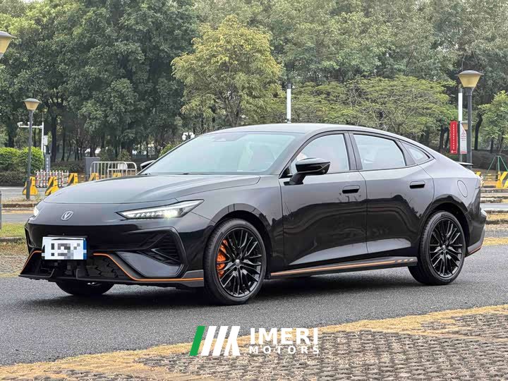 Changan UNI-V third generation 2.0T powerful - автомобиль из Китая